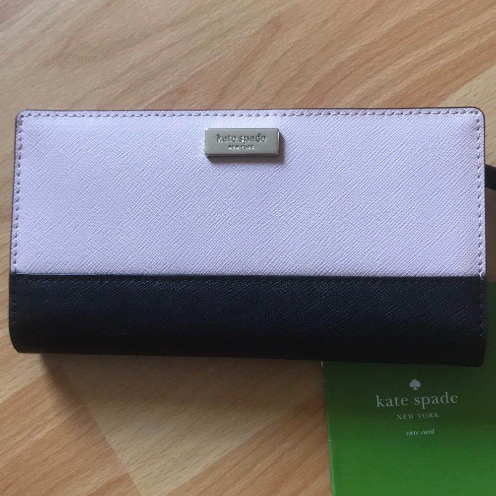 Kate Spade Wallet in a Dusty Rose and Black NWT